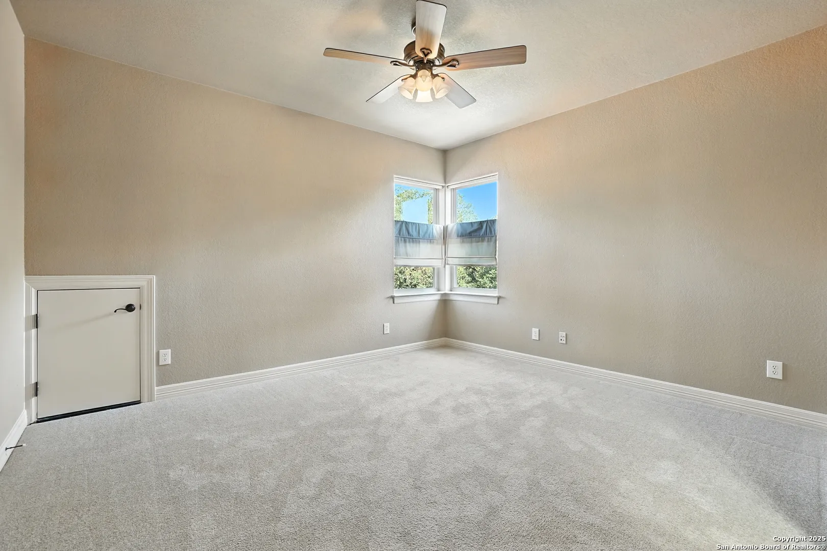 7607 Sky Loop — photo 31
