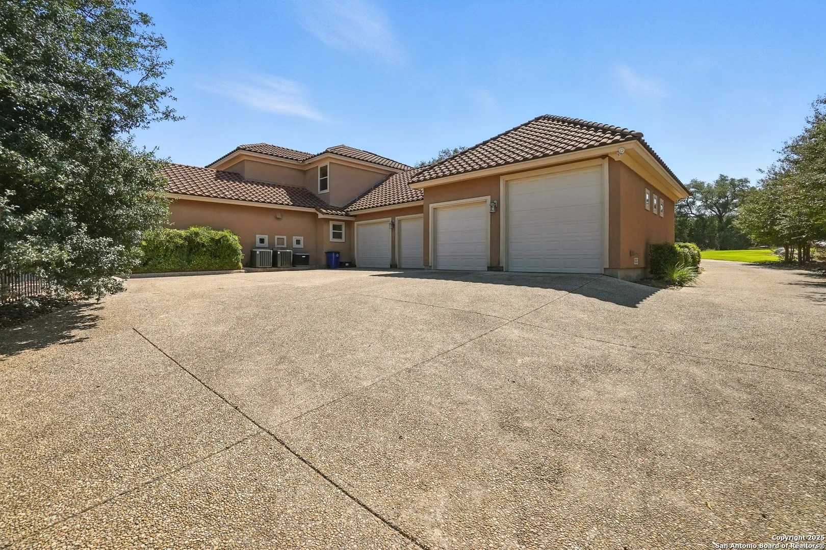 7607 Sky Loop — photo 38